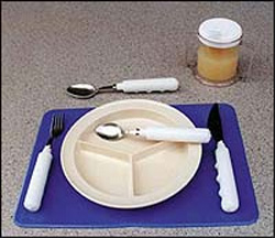COMFORT GRIP TABLEWARE SET, DELUXE